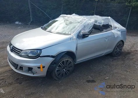 2013 Volkswagen Eos Komfort/Sport z USA, uszkodzony, nr VIN WVWBW8AH6DV006629